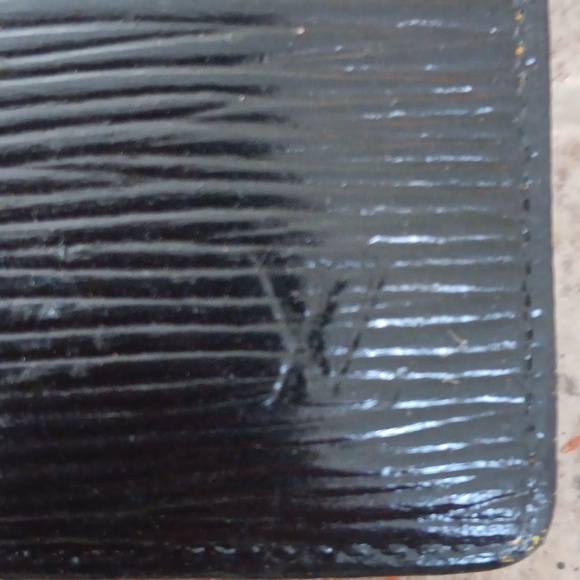 LOUIS VUITTON CUSTOM BLACK EPI LEATHER WALLET… Comes with box and dust bag - Picture 2 of 12